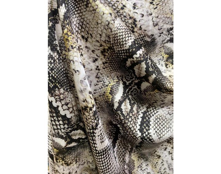 Tela satén fino estampado serpiente 